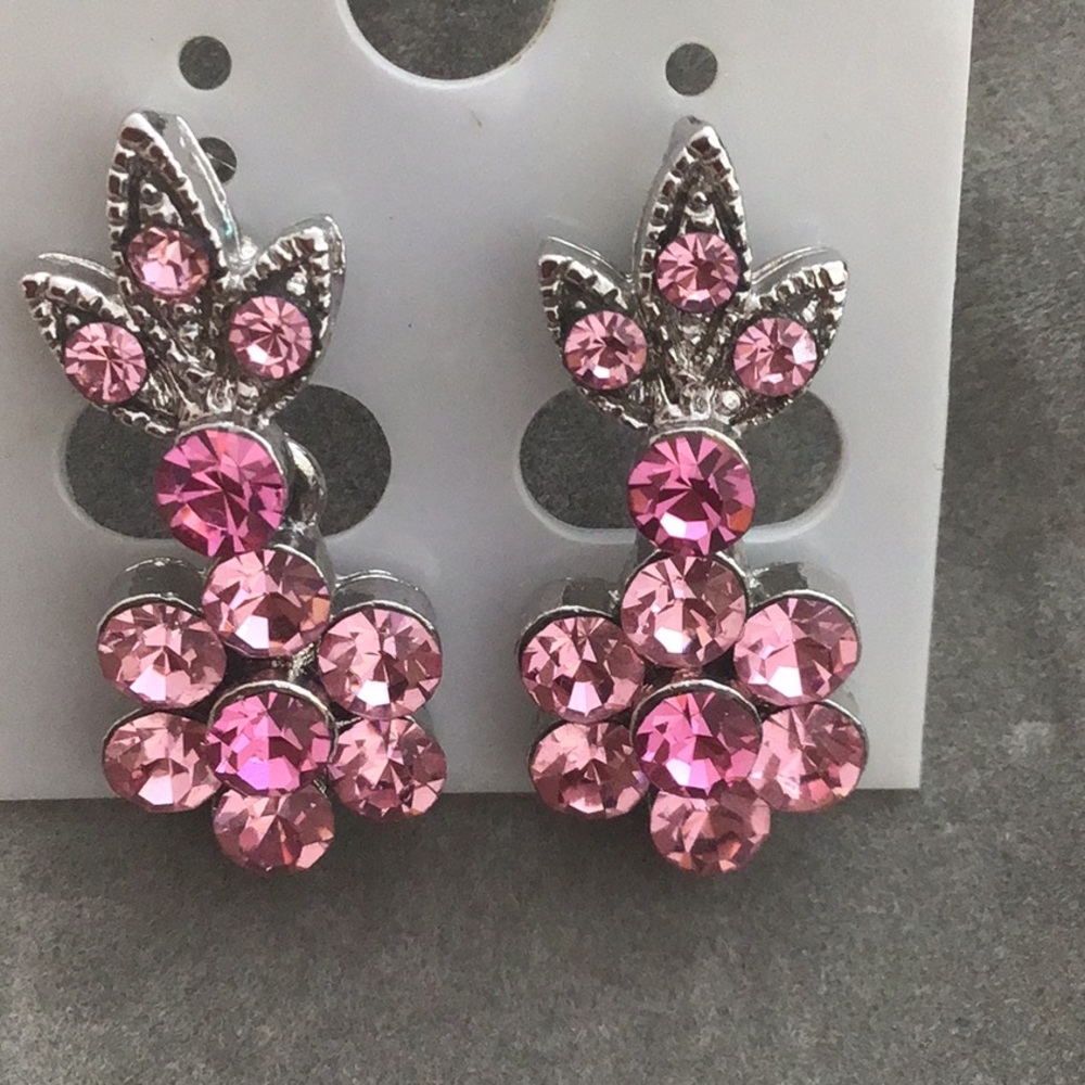 Pink rhinestone flower earrings-pierced